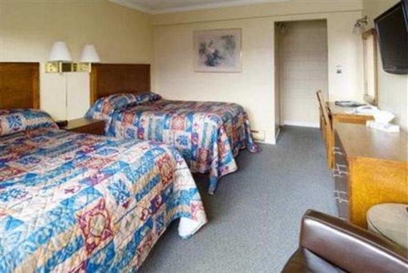 Westward Inn & Suites Langley Kamer foto