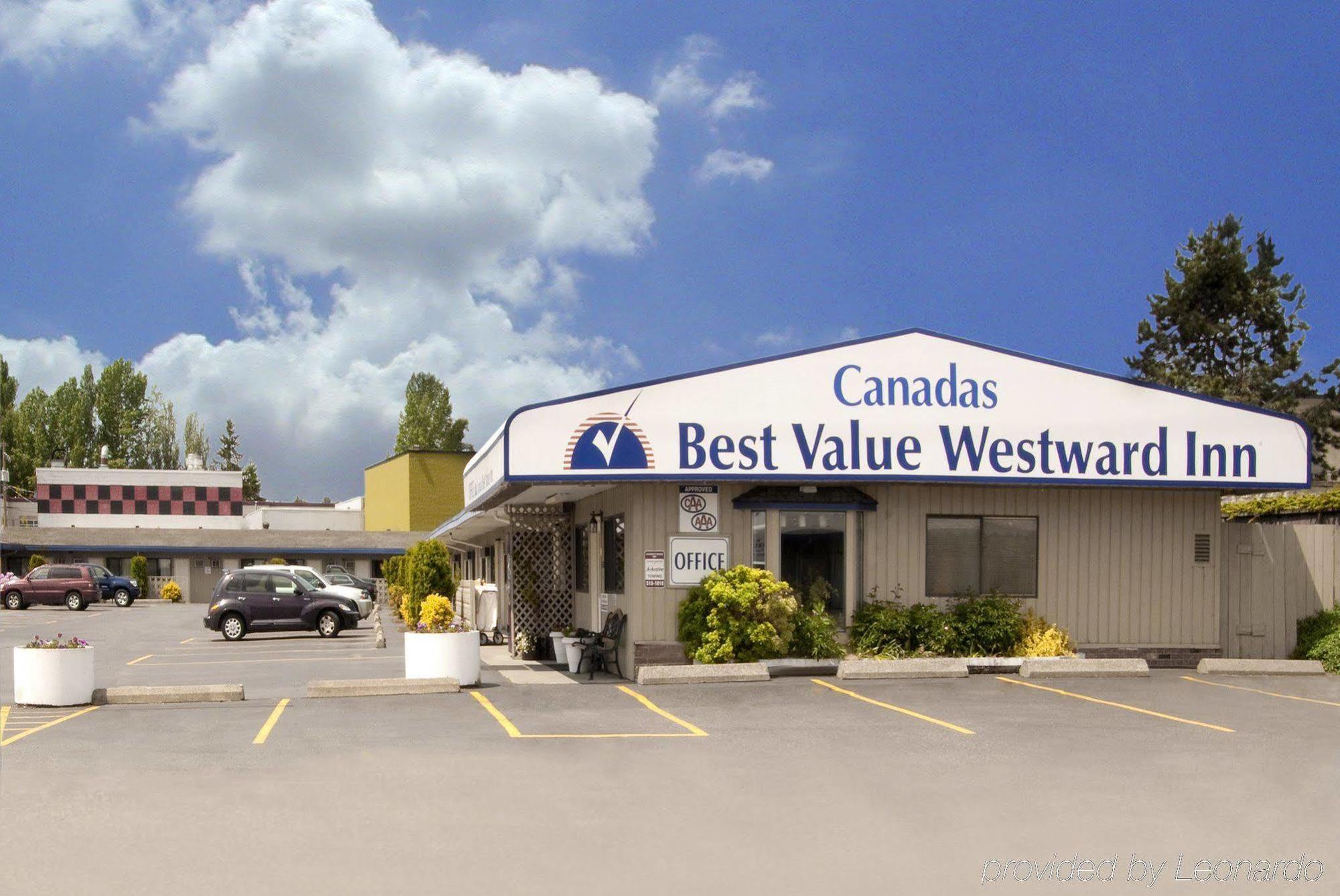 Westward Inn & Suites Langley Buitenkant foto